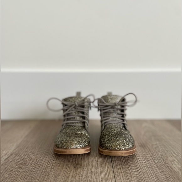 Zara Baby Girl Glitter Boots - Picture 3 of 6
